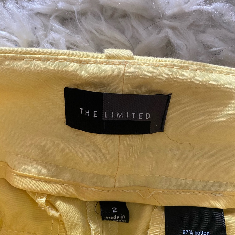 Limited capris